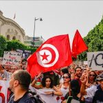 وقفة داعمة لدعوى تطالب بوقف مجمع صناعي مسبب للتلوث في قابس وقفة داعمة لدعوى تطالب بوقف مجمع صناعي مسبب للتلوث في قابس