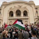 وقفة في تونس تندد بخروقات إسرائيل لاتفاق غزة وقفة في تونس تندد بخروقات إسرائيل لاتفاق غزة وتطالب بإدخال المساعدات