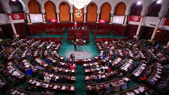 تونس بين برلمان منقسم واحتقان في السجون تونس بين برلمان منقسم واحتقان في السجون
