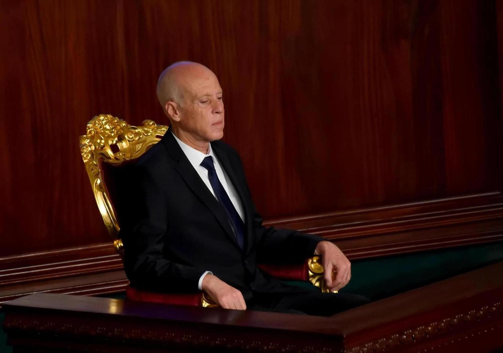 إلى أين يقود قيس سعيّد تونس؟