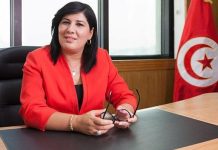 عبير موسي تهاجم رئيس الدائرة لارتباطه بهيئة الانتخابات عبير موسي تهاجم رئيس الدائرة لارتباطه بهيئة الانتخابات