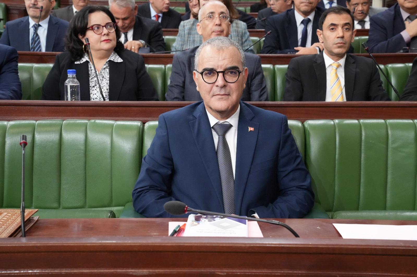 "الوضع الاقتصادي يعدّ جيّداً والحديث عن أعمق أزمة غير صحيح"