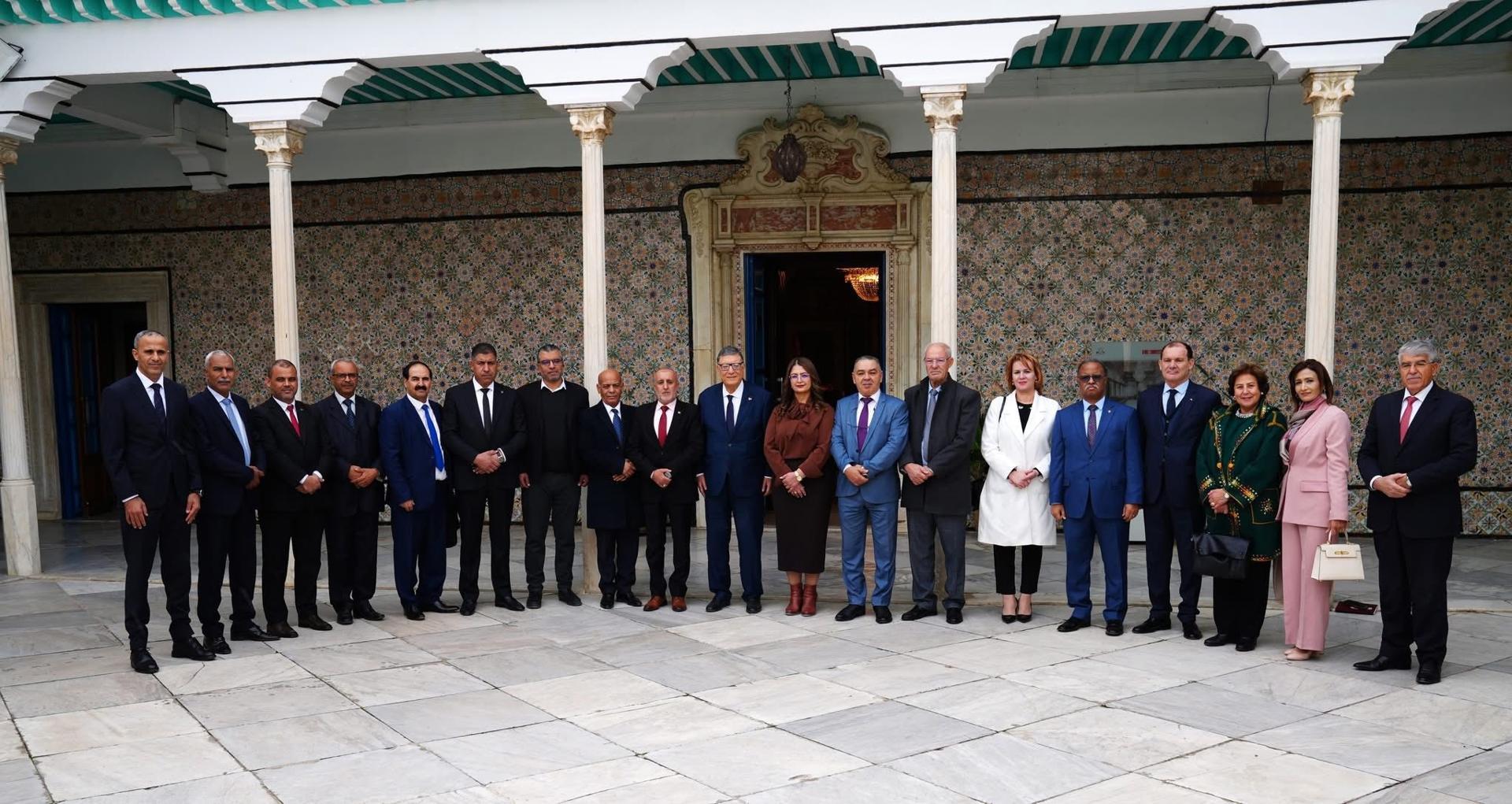 بودربالة يستقبل وفدا من المجموعة البرلمانية بالمجلس الوطني الجزائري