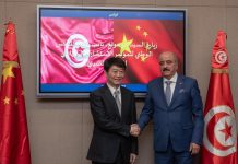النفطي يلتقي رئيس مجموعة الصداقة الصينيّة-الإفريقيّة النفطي يلتقي رئيس مجموعة الصداقة الصينيّة-الإفريقيّة