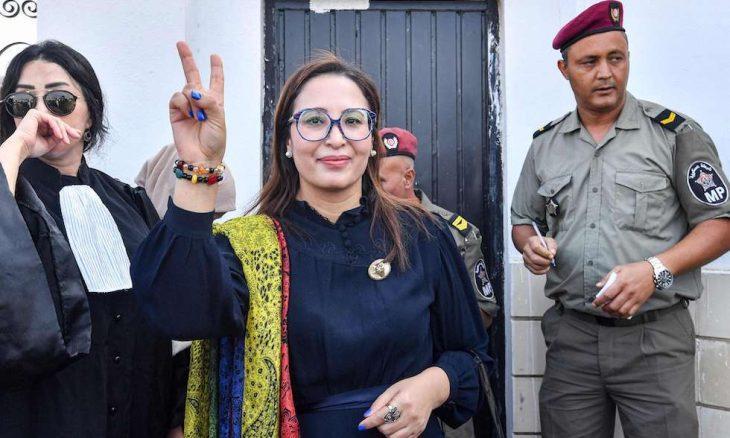 جبهة الخلاص تندد باعتقال شيماء عيسى وتدين سجنها