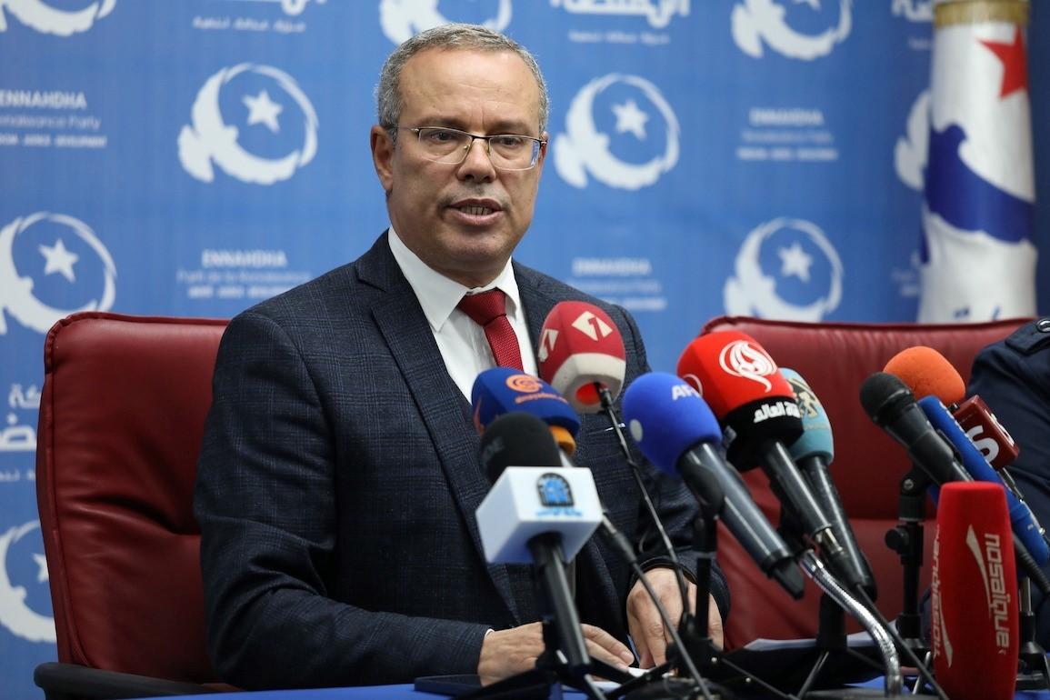 عماد الخميري: على المعارضة استجماع قواها للدفاع عن الحريات