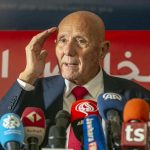 اعتقال أحمد نجيب الشابي رئيس جبهة الخلاص المعارضة اعتقال أحمد نجيب الشابي رئيس جبهة الخلاص المعارضة