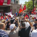 اتحاد الشغل التونسي: نمد يدا للحوار وبأخرى نستعد للنضال اتحاد الشغل التونسي: نمد يدا للحوار وبأخرى نستعد للنضال