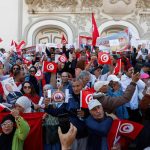 ارتباك الانقلاب وولادة مقاومة جديدة في تونس ارتباك الانقلاب وولادة مقاومة جديدة في تونس