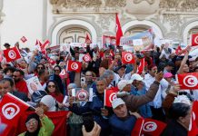 ارتباك الانقلاب وولادة مقاومة جديدة في تونس ارتباك الانقلاب وولادة مقاومة جديدة في تونس