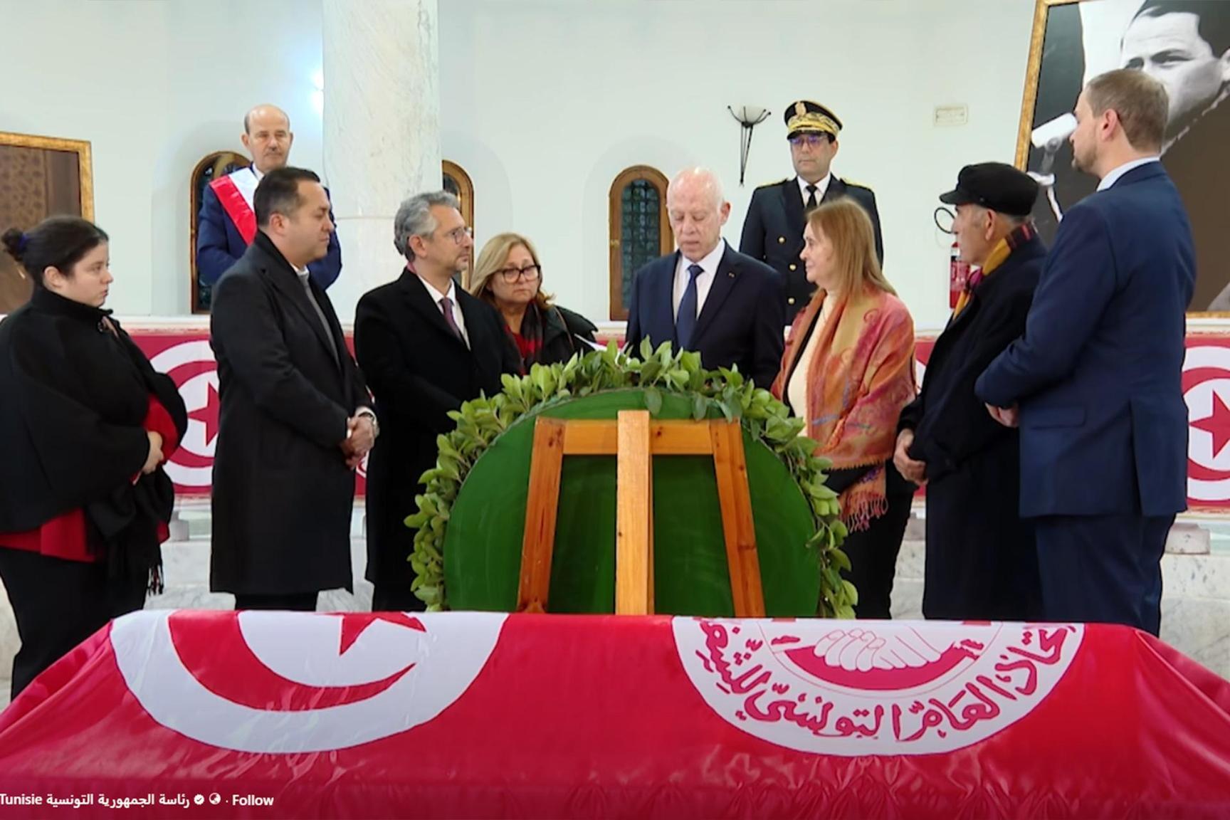 سعيّد: تونس ستدافع عن استقلالها رغم مناورات الخارج سعيّد: تونس ستدافع عن استقلالها رغم مناورات الخارج