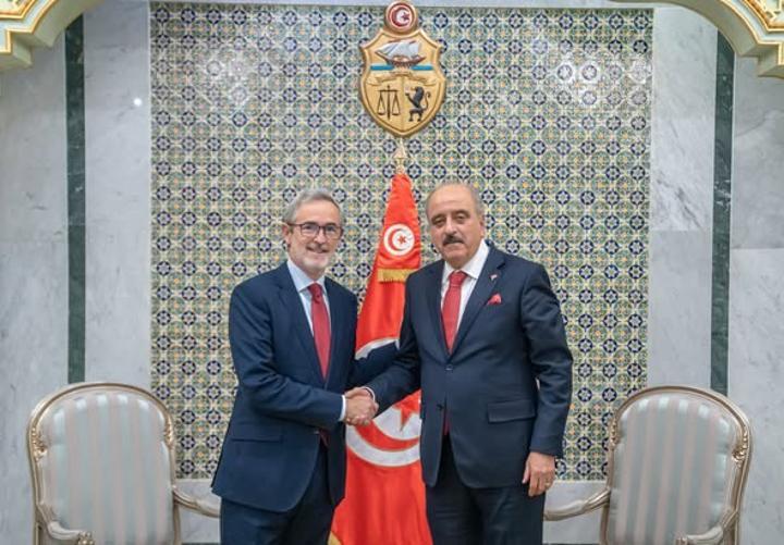 النفطي يلتقي السفير الإسباني بمناسبة انتهاء مهامه النفطي يلتقي السفير الإسباني بمناسبة انتهاء مهامه