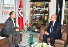 دعم التعاون العسكري ومشاريع التنمية محور لقاء وزير الدّفاع بسفير كندا دعم التعاون العسكري ومشاريع التنمية محور لقاء وزير الدّفاع بسفير كندا