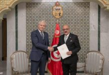 وزير الخارجية يتسلم نسخة من أوراق اعتماد سفير استونيا الجديد وزير الخارجية يتسلم نسخة من أوراق اعتماد سفير استونيا الجديد