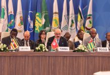 “الظرف الدولي يؤكد الحاجة إلى تضافر الجهود بين افريقيا وروسيا” "الظرف الدولي يؤكد الحاجة إلى تضافر الجهود بين افريقيا وروسيا"