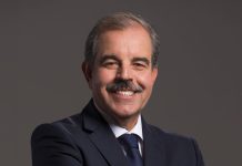 محكمة تونسية تصدر حكما غيابيا بسجن الوزير الأسبق منذر الزنايدي محكمة تونسية تصدر حكما غيابيا بسجن الوزير الأسبق منذر الزنايدي