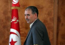 استقالة الطبوبي تصب الزيت على نار الخلافات داخل اتحاد الشغل استقالة الطبوبي تصب الزيت على نار الخلافات داخل اتحاد الشغل