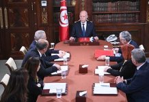 إعادة بناء المرفق العمومي للصحة مطلب شعبي تونسية إعادة بناء المرفق العمومي للصحة مطلب شعبي تونسية