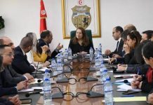 البنك الإفريقي يواصل دعم مشاريع الطاقة والصناعة في تونس البنك الإفريقي يواصل دعم مشاريع الطاقة والصناعة في تونس