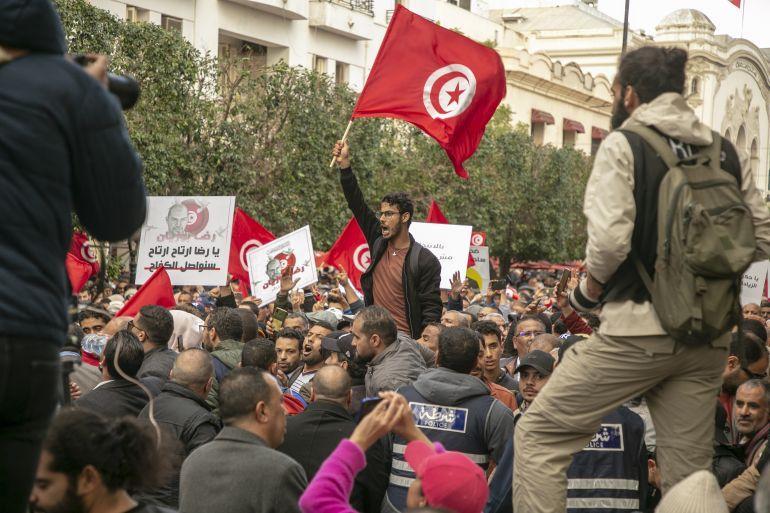 شروط الخروج من الانقلاب في تونس شروط الخروج من الانقلاب في تونس