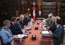 سعيد يؤكد على ضرورة مساعدة المتضررين من الفيضانات سعيد يؤكد على ضرورة مساعدة المتضررين من الفيضانات