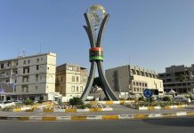 مسؤولون ليبيون يكشفون موقف ليبيا من المبادرة التونسية مسؤولون ليبيون يكشفون موقف ليبيا من المبادرة التونسية