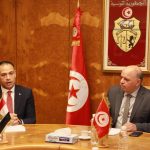 وزير النقل يؤكد في لقائه بسفير مصر على التسريع في تنفيذ الاتفاقيات وزير النقل يؤكد في لقائه بسفير مصر على التسريع في تنفيذ الاتفاقيات