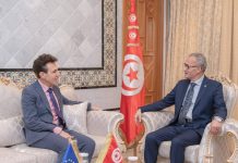 كاتب الدولة لدى وزير الشؤون الخارجية يلتقي رئيس بعثة الاتحاد الأوروبي كاتب الدولة لدى وزير الشؤون الخارجية يلتقي رئيس بعثة الاتحاد الأوروبي