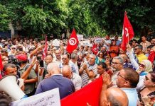 إضراب المعلمين يتمدد إلى وسط البلاد إضراب المعلمين يتمدد إلى وسط البلاد