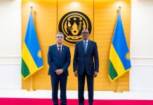 سفير تونس الجديد لدى رواندا يقدّم أوراق اعتماده للرئيس الرواندي سفير تونس الجديد لدى رواندا يقدّم أوراق اعتماده للرئيس الرواندي