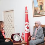 اجتماع وزيرة الأسرة بنائبة رئيسة كوميسا للنساء اجتماع وزيرة الأسرة بنائبة رئيسة كوميسا للنساء