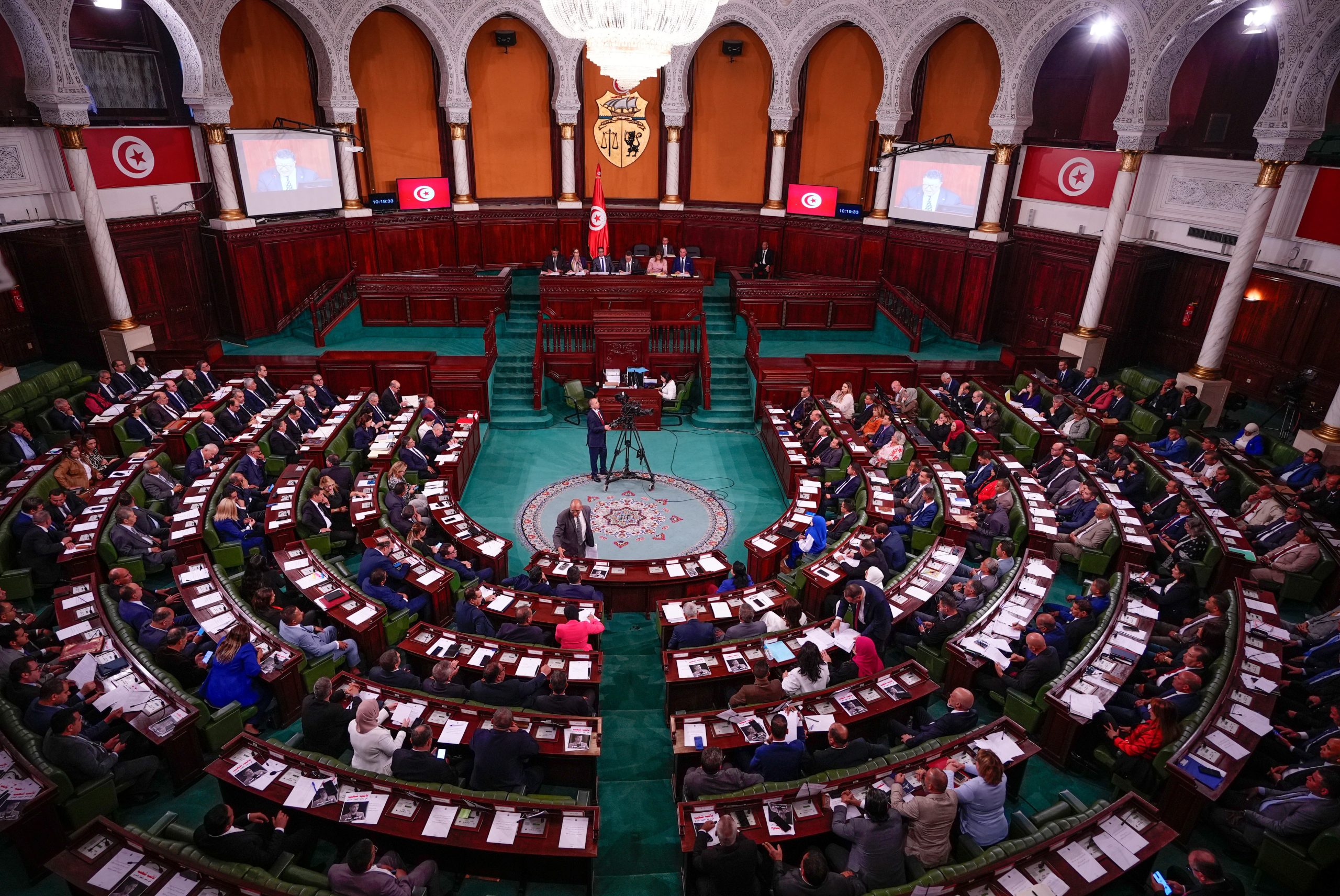 Tunisian parliament begins discussions on budget for 2025