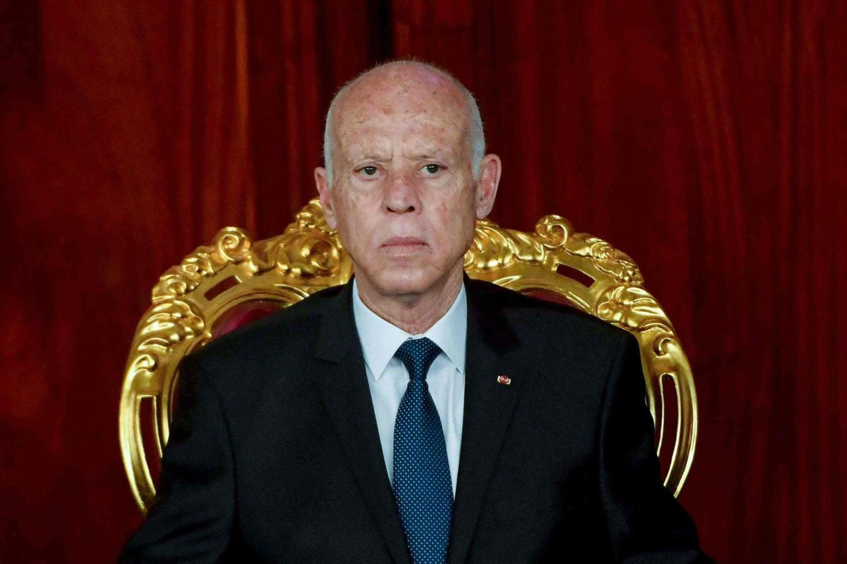 سعيد يندد بتأجيج الأوضاع في تونس عبر قطع الماء والكهرباء سعيد يندد بتأجيج الأوضاع في تونس عبر قطع الماء والكهرباء