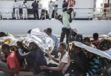 خطة إيطالية لنقل مراكز المهاجرين إلى أفريقيا خطة إيطالية لنقل مراكز المهاجرين إلى أفريقيا