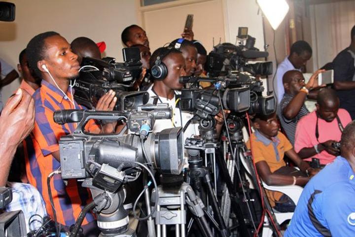 Important to allow media do their job Important to allow media do their job