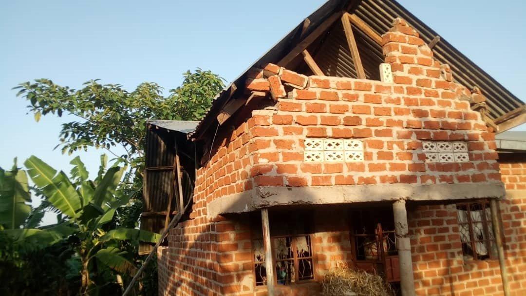 We’ve been left in ruins, say earthquake victims We’ve been left in ruins, say earthquake victims