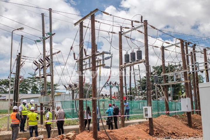 Govt reduces power tariffs for three month Govt reduces power tariffs for three month