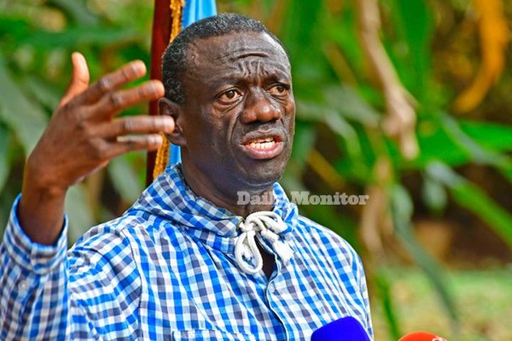 Besigye rallies donors for Covid vaccines Besigye rallies donors for Covid vaccines