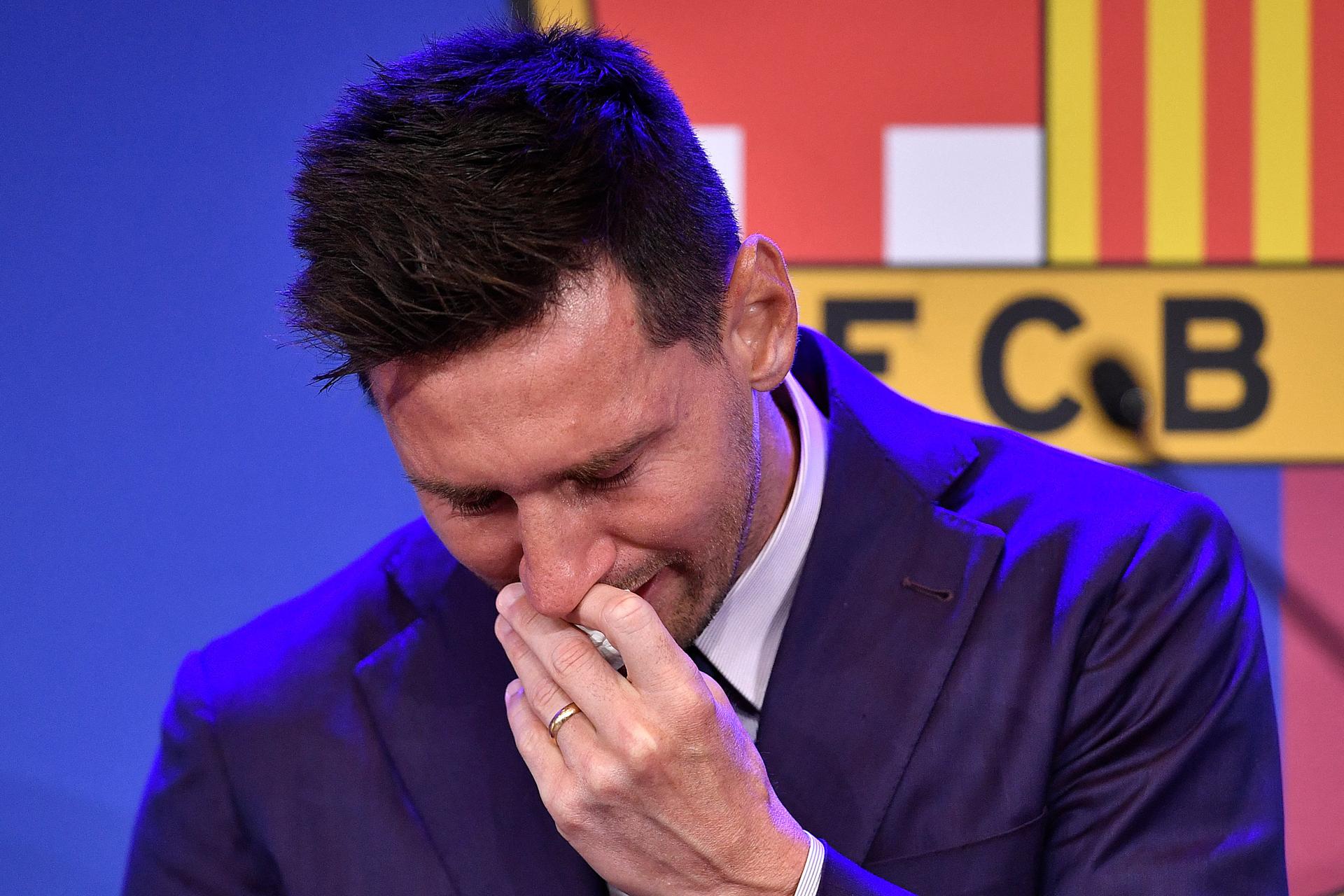 Tearful Messi confirms Barcelona exit and 'possibility' of joining PSG Tearful Messi confirms Barcelona exit and 'possibility' of joining PSG