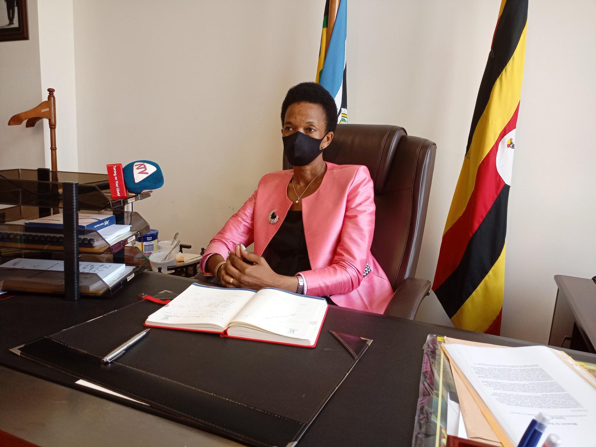 Uganda to host 2,000 Afghan refugees Uganda to host 2,000 Afghan refugees
