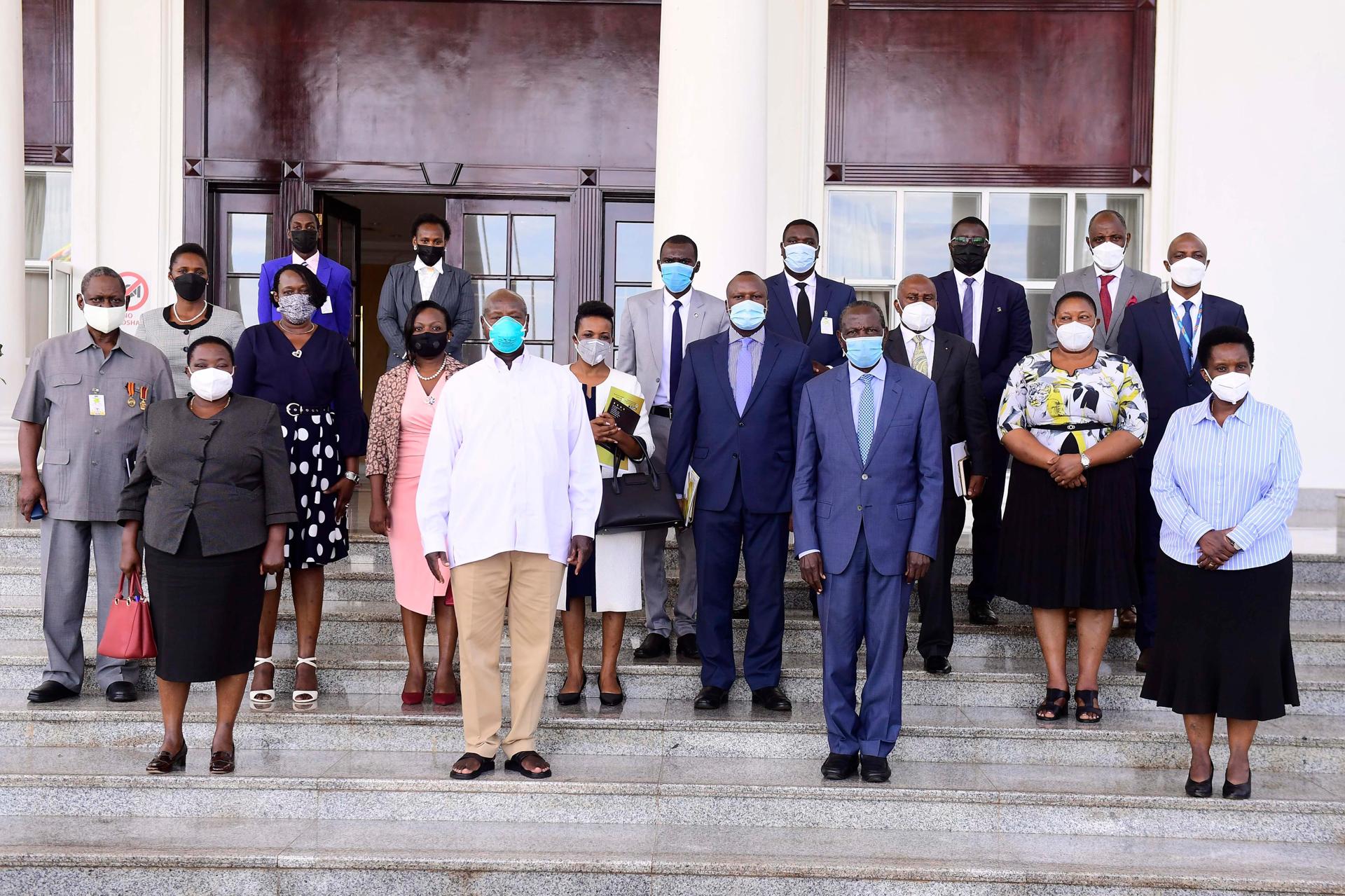 Museveni inaugurates Presidential CEO Forum Museveni inaugurates Presidential CEO Forum
