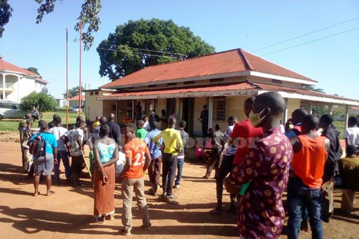 Police officer abandons night duty to load stolen cattle in Bukedea Police officer abandons night duty to load stolen cattle in Bukedea