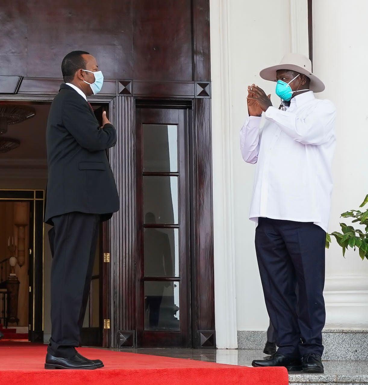 PM Abiy, President Museveni Hold Discussion on Bilateral Ties PM Abiy, President Museveni Hold Discussion on Bilateral Ties
