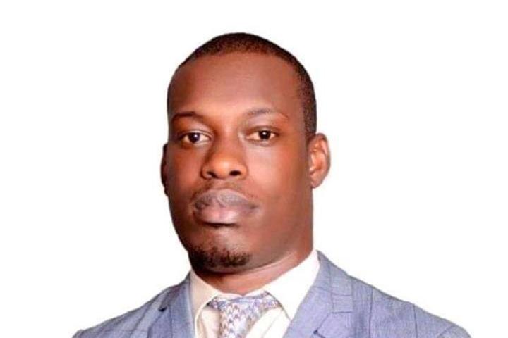 Tourism minister withdraws election petition Tourism minister withdraws election petition
