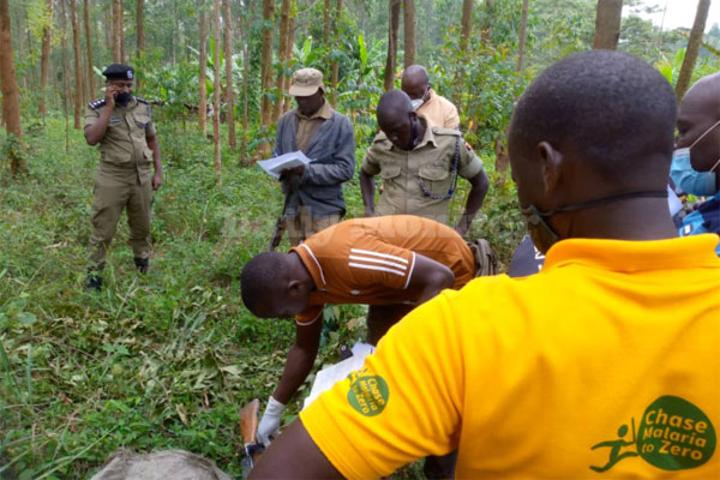 How vigilantes, security recovered 2 stolen guns How vigilantes, security recovered 2 stolen guns