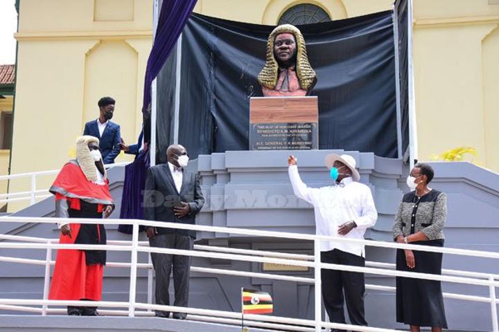 Museveni, Owiny-Dollo clash over bail Museveni, Owiny-Dollo clash over bail