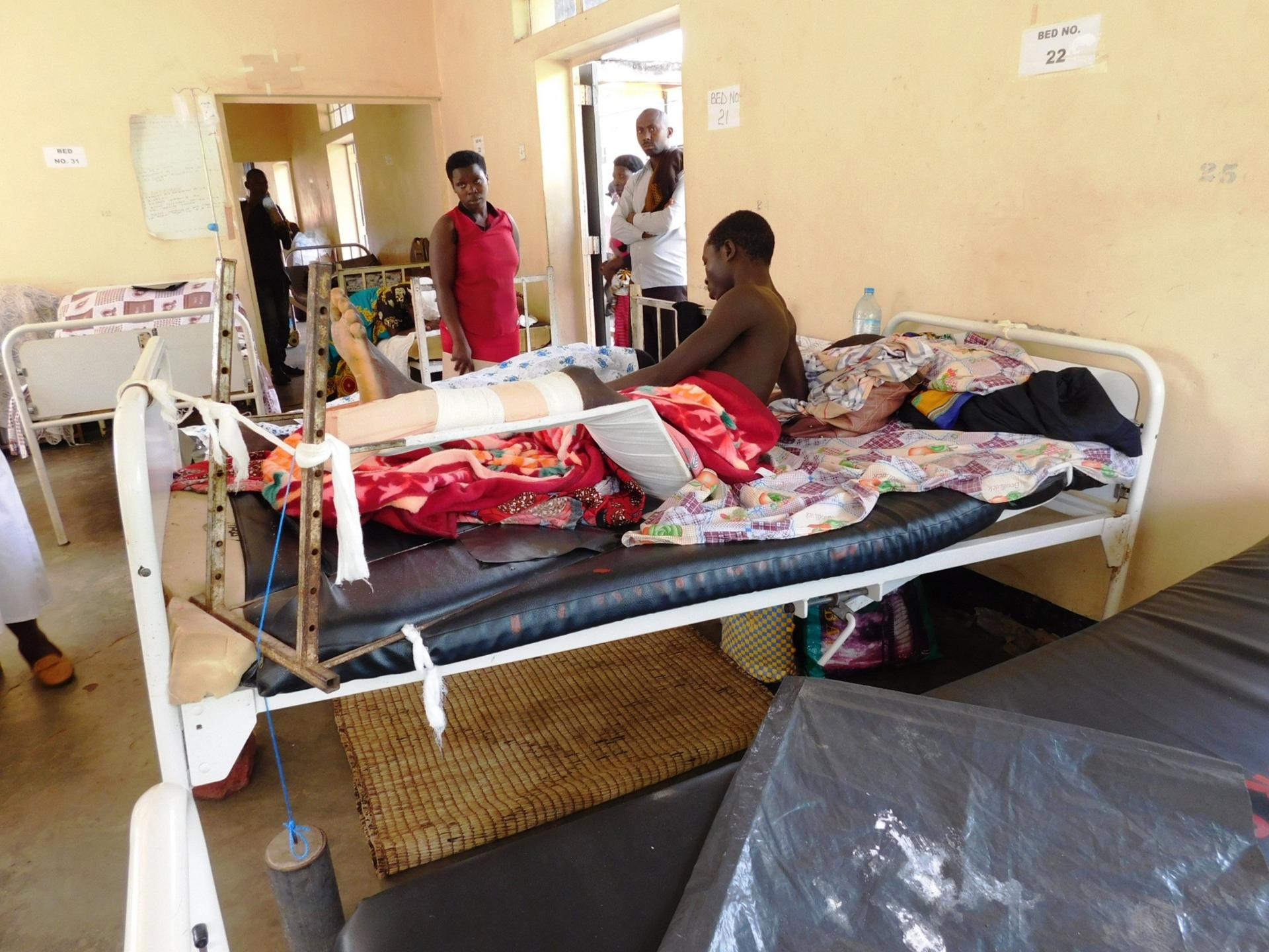 Officials decry lack of resources to handle road accident victims Officials decry lack of resources to handle road accident victims