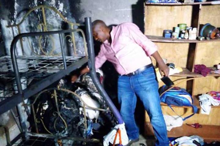 Police, parents disagree on cause of fire that burnt twins Police, parents disagree on cause of fire that burnt twins