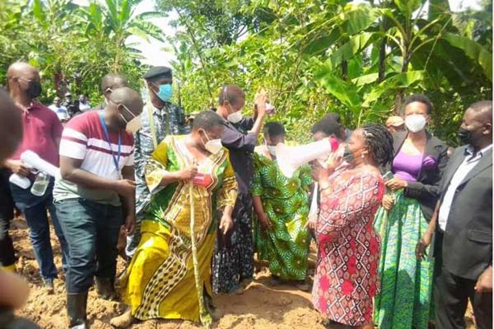 Landslide victims want to be settled in Bugisu Landslide victims want to be settled in Bugisu