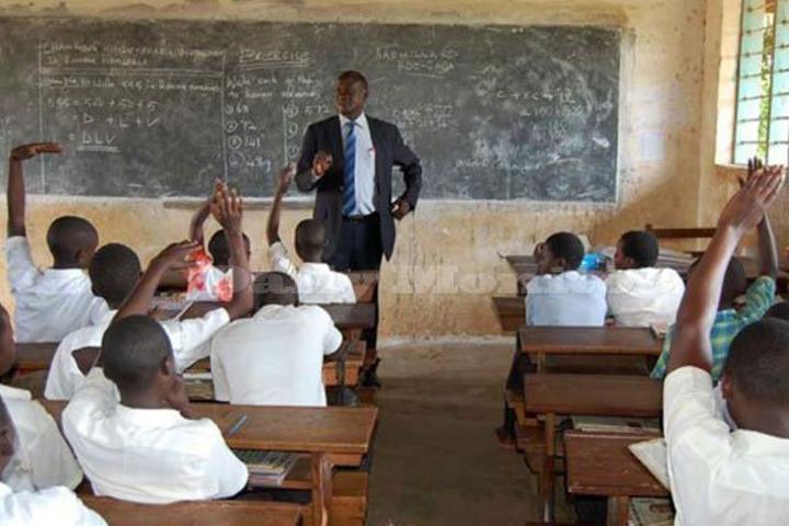 Teachers now to train for four years Teachers now to train for four years